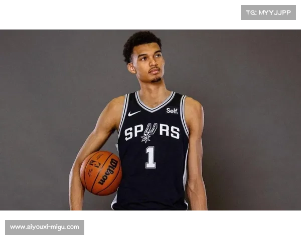 文班亚马呼吁球队保持耐心，马刺夺冠之路仍需打磨